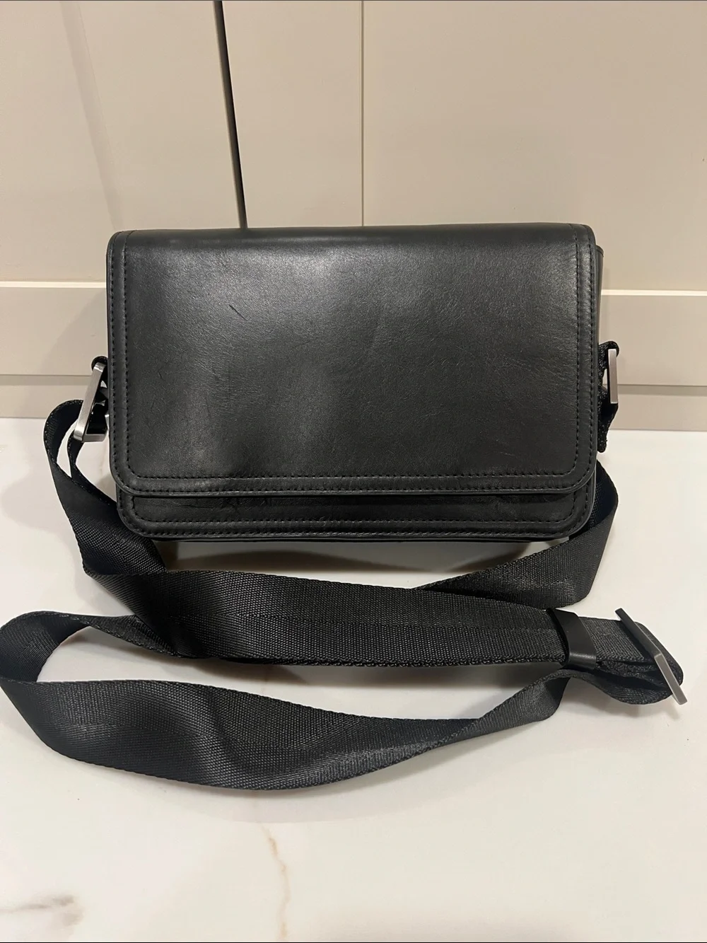 COS Black Leather Messenger Bag with Adjustable Strap